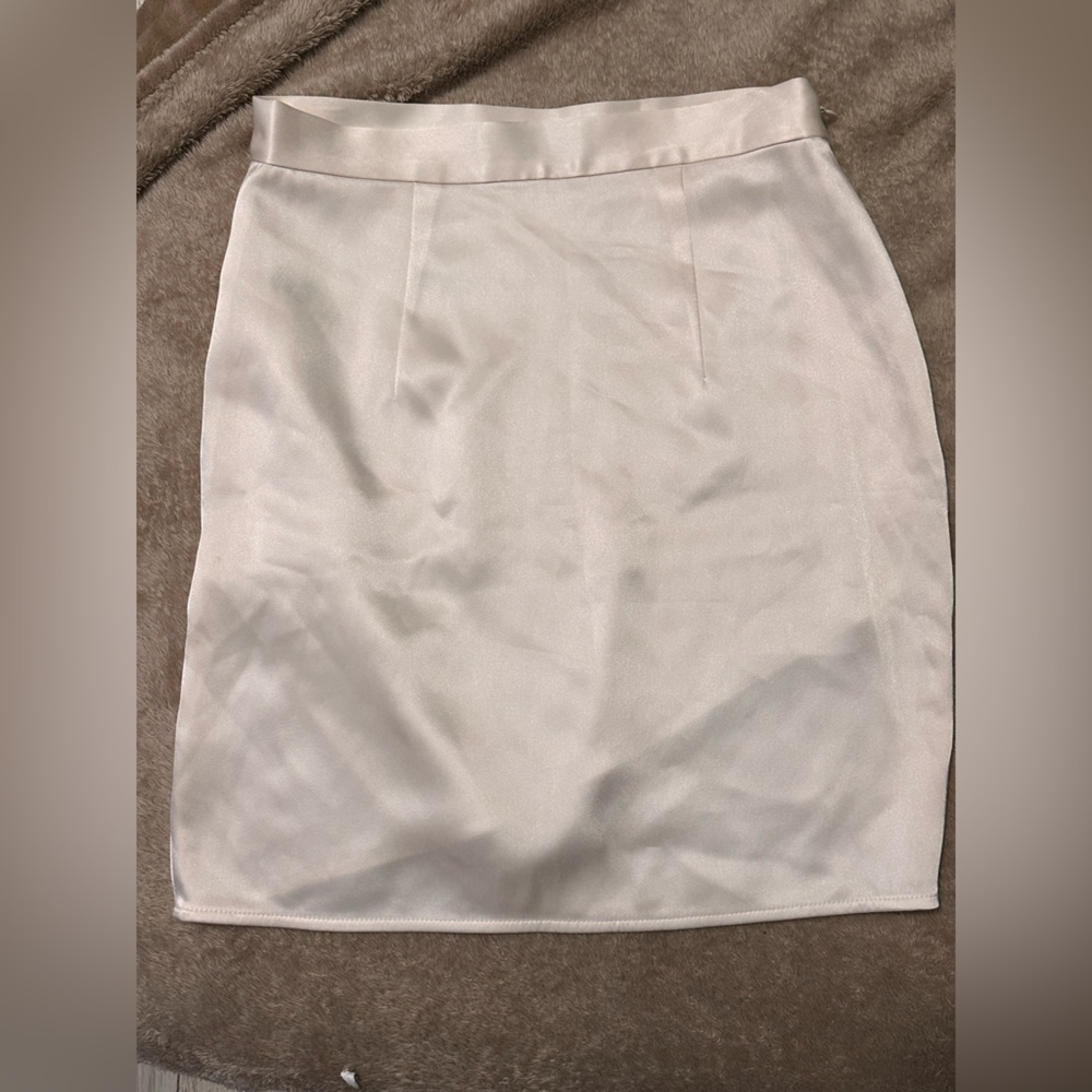 Ten By Babaton Soft Ivory Zipper Faux Wrap Mini Skirt Sz 2 Side Rushing Rtl $149 - Picture 3 of 6